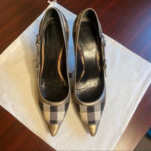 Classic Burberry Plaid Pumps